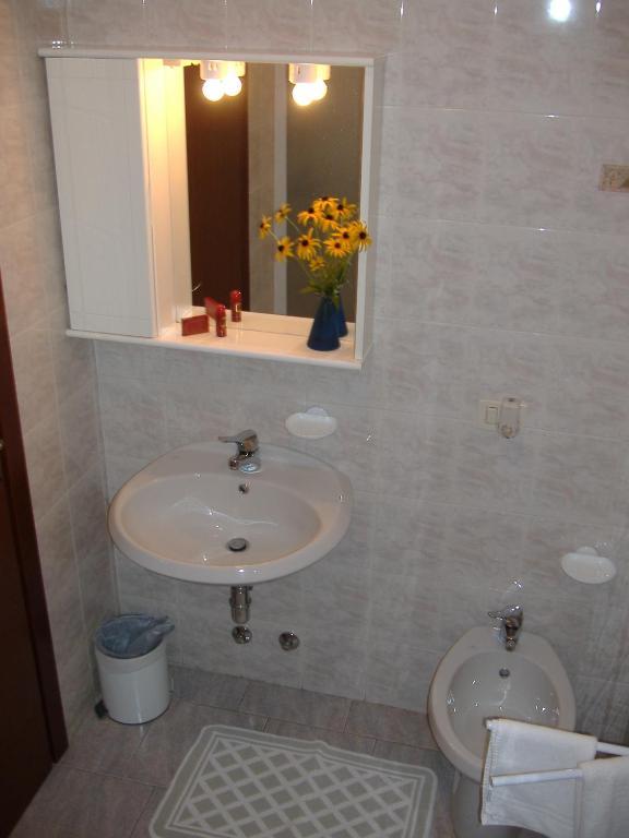 Casa Giuly Hotel Villa d'Alme Ruang foto